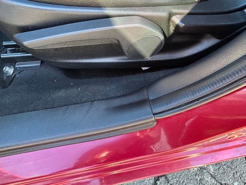 Used 2015 Subaru Impreza 2.0i Premium image 16