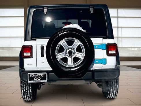 Used 2020 Jeep Wrangler Sport image 4