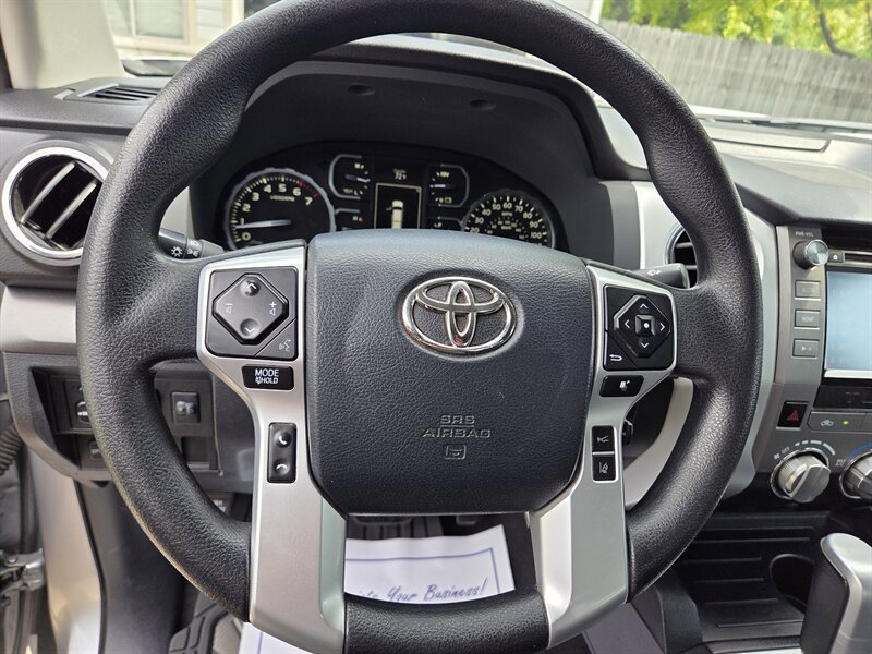 Used 2018 Toyota Tundra SR5 w/ SR5 Upgrade Package RWD image 14