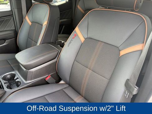 Used 2026 GMC Canyon AT4 AWD/4WD image 11