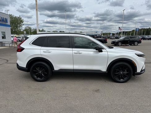 Used 2023 Honda CR-V Sport image 10