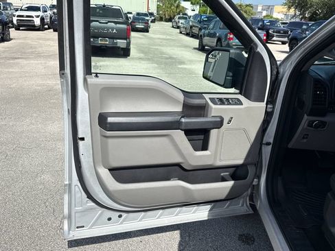 Used 2018 Ford F150 XL w/ Equipment Group 101A Mid RWD image 12