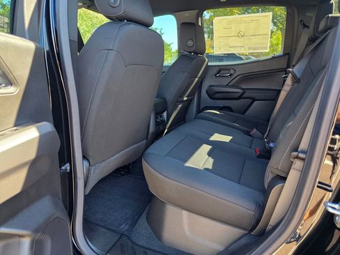 New 2026 Chevrolet Colorado LT image 18