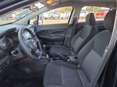 Used 2024 Nissan Versa S FWD image 11