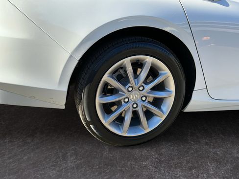 Used 2021 Acura TLX image 8