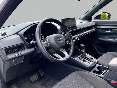 Certified 2025 Honda CR-V Sport image 12