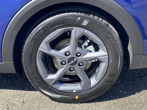 New 2026 Kia K4 LXS image 32