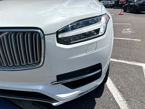 Used 2019 Volvo XC90 T6 Inscription w/ Luxury Package image 7