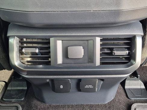 Used 2022 Ford F150 XLT w/ Equipment Group 302A High AWD/4WD image 15