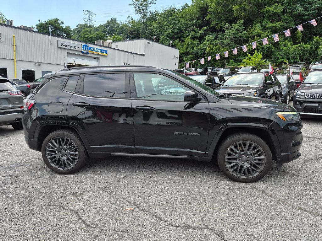 Used 2023 Jeep Compass High Altitude AWD/4WD image 5