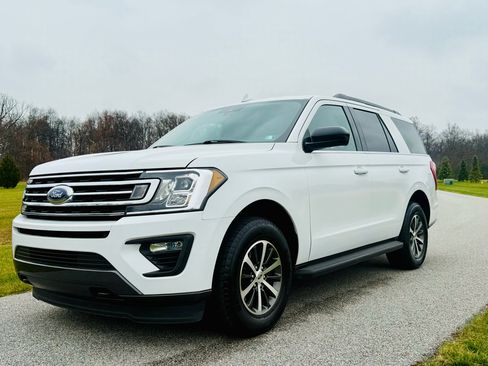 Used 2020 Ford Expedition XL image 2