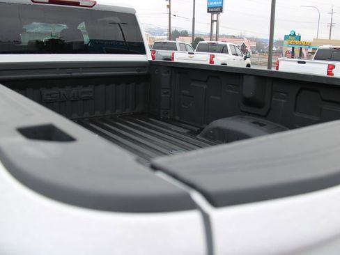 Certified 2025 GMC Sierra 3500 SLE w/ SLE Convenience Package image 13