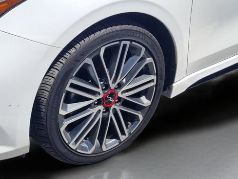 Used 2023 Kia Forte GT w/ GT2 Package FWD image 9