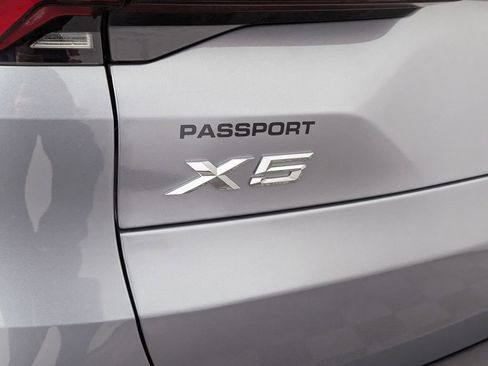 Certified 2024 BMW X5 xDrive40i w/ Premium Package image 11