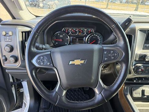 Used 2018 Chevrolet Silverado 2500 LTZ image 11