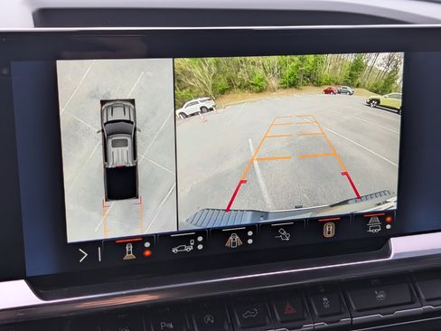 Used 2024 Chevrolet Silverado 1500 LTZ image 26