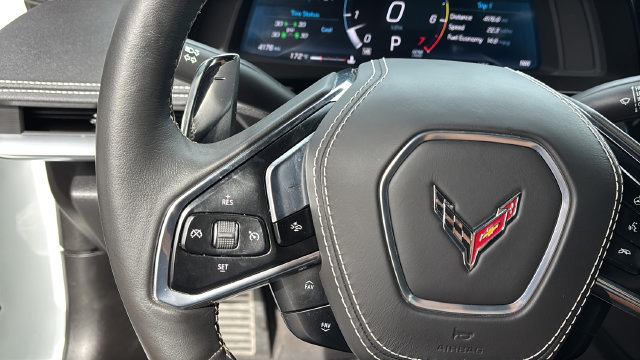 Used 2025 Chevrolet Corvette Stingray Preferred Cpe w/ Z51 Performance Package RWD image 23