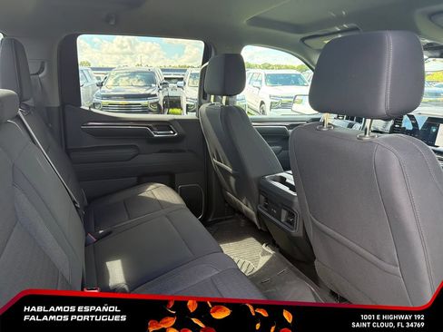 Used 2023 Chevrolet Silverado 1500 RST AWD/4WD image 31