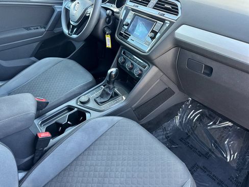Used 2019 Volkswagen Tiguan S w/ 3rd Row Seat Package AWD/4WD image 19