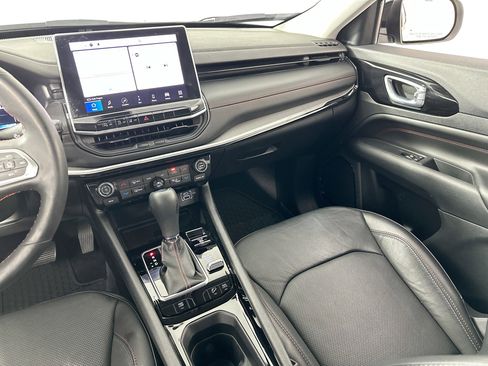 Used 2022 Jeep Compass Trailhawk w/ Trailhawk Elite Group image 23