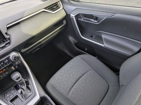 Used 2023 Toyota RAV4 XLE w/ Convenience Package FWD image 18