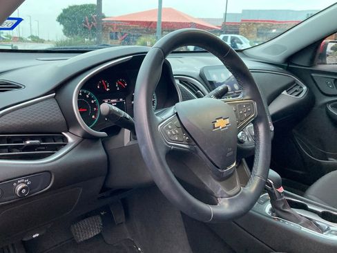 Used 2024 Chevrolet Malibu RS image 9