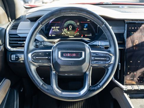 Used 2024 GMC Acadia Elevation w/ Black Edition image 24