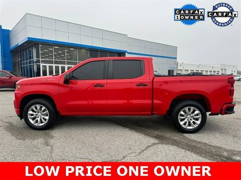 Certified 2020 Chevrolet Silverado 1500 Custom w/ Custom Value Package image 2