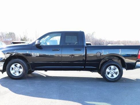 Used 2024 RAM 1500 Classic SLT image 4