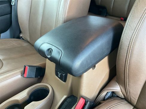 Used 2015 Jeep Wrangler Unlimited Sahara w/ Dual Top Group image 11