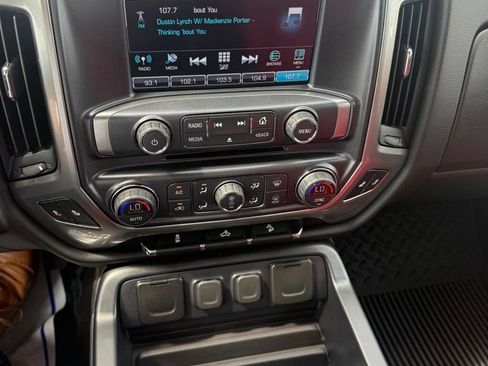 Used 2018 Chevrolet Silverado 1500 LT w/ All Star Edition AWD/4WD image 20