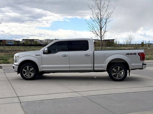Used 2015 Ford F150 Platinum w/ Equipment Group 701A Luxury image 4