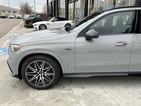 New 2026 Mercedes-Benz GLC 43 AMG 4MATIC image 9