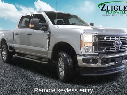 Used 2023 Ford F250 XLT image 4