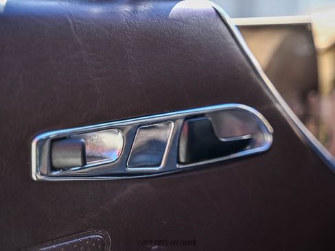 Used 1988 Mercedes-Benz 560 SL image 44