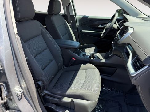 Used 2023 GMC Terrain SLE w/ Driver Convenience Package FWD image 19