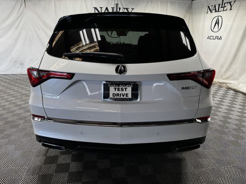 Used 2023 Acura MDX FWD w/ Technology Package image 4