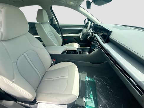 New 2026 Hyundai Sonata SEL FWD image 20
