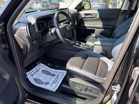 New 2025 Ford Bronco Sport Outer Banks w/ Outer Banks Tech Package+ AWD/4WD image 15