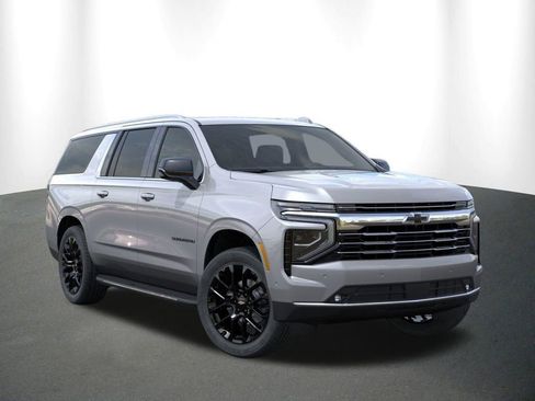 New 2026 Chevrolet Suburban LT image 10