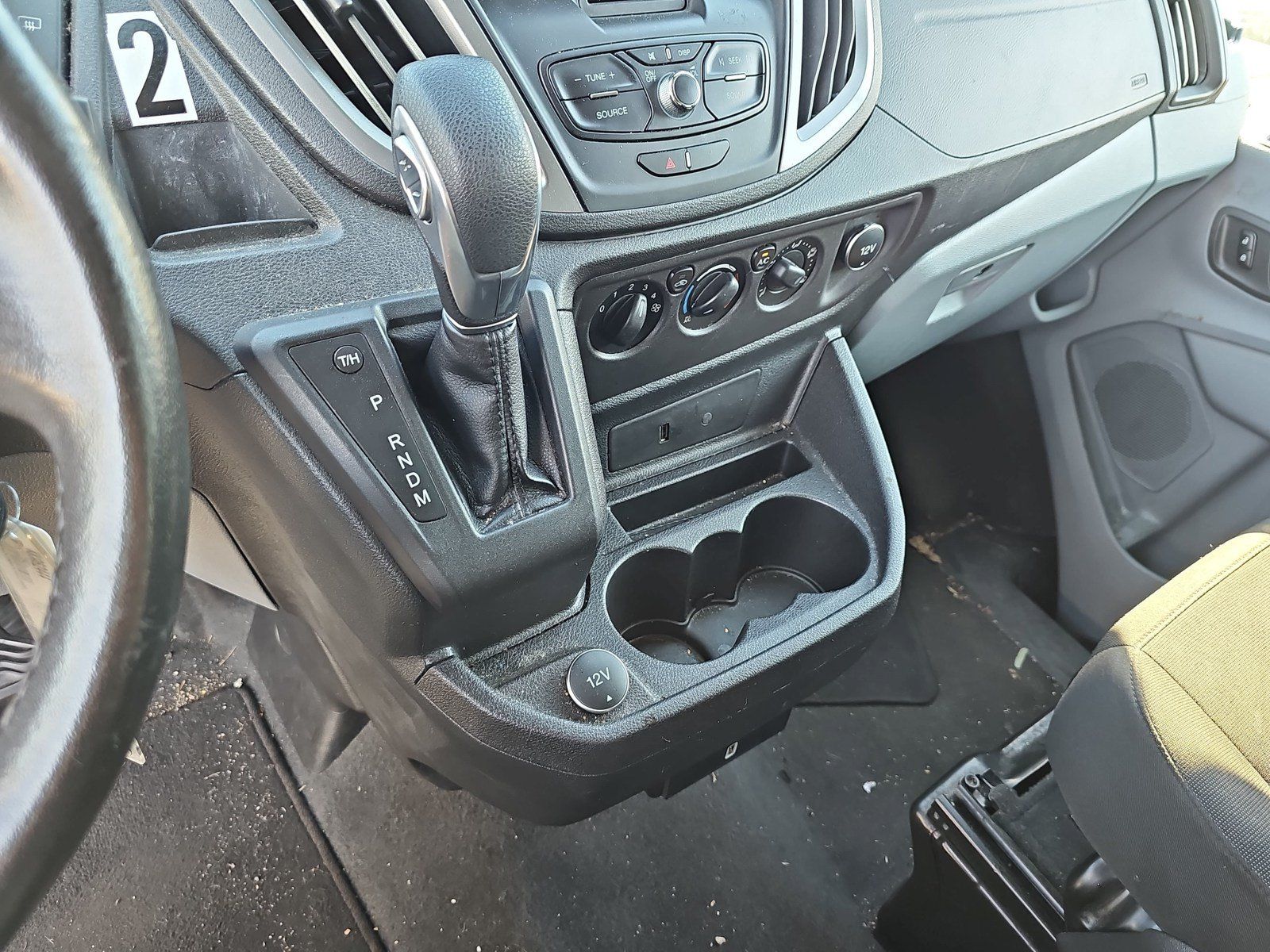 Used 2019 Ford Transit 350 XLT RWD image 23