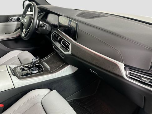 Certified 2023 BMW X5 xDrive40i w/ Premium Package image 31