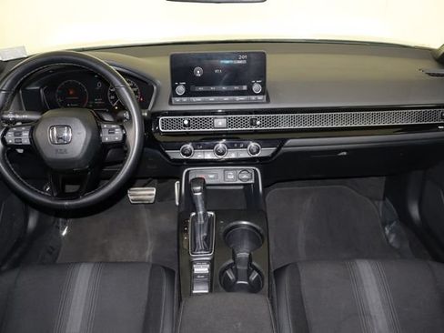 Used 2023 Honda Civic Sport image 13