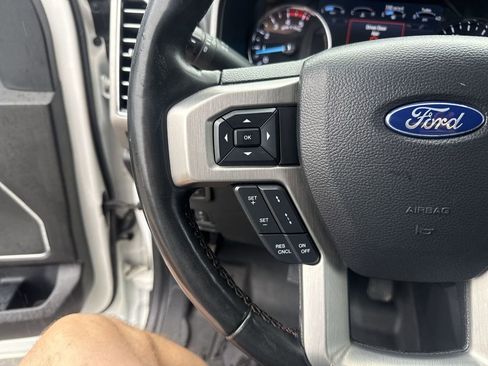 Used 2021 Ford F350 Platinum AWD/4WD image 19