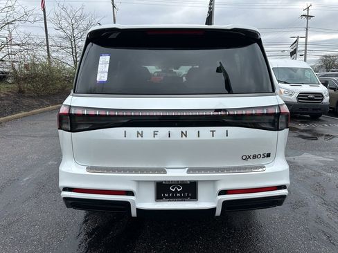 New 2026 INFINITI QX80 4WD w/ Sport Exterior Package image 5