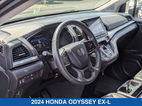Used 2024 Honda Odyssey EX-L image 15