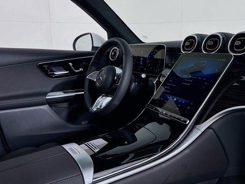 New 2026 Mercedes-Benz GLC 300 4MATIC image 15