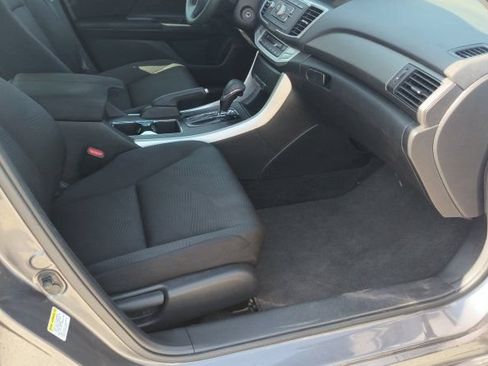 Used 2014 Honda Accord LX image 12