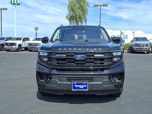 Certified 2025 Ford Expedition Max Active AWD/4WD image 2