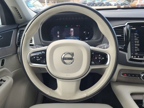 Used 2023 Volvo XC90 B6 Plus AWD/4WD image 15